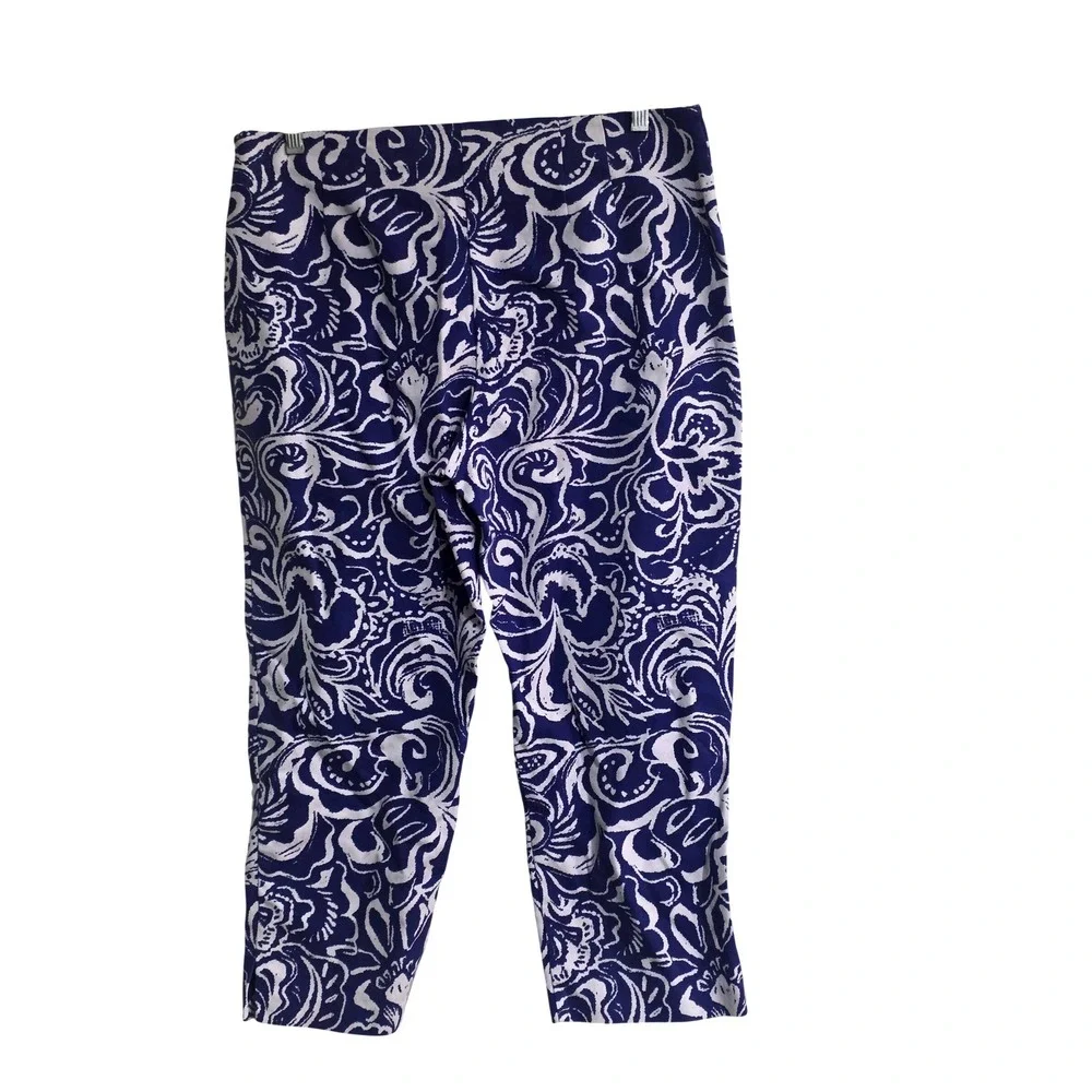 Chico's Blue White‎ Scroll Paisley Crop Pants Size 1.5 M Pull On  Side Zip